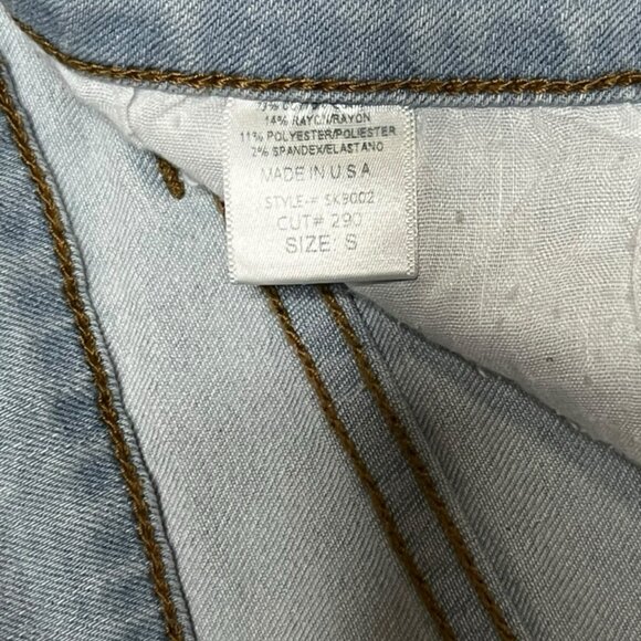 O2 Denim Skirt - Picture 5 of 5